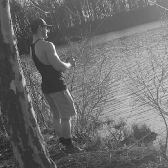 Meet your Posher, Caleb - Picture 2 of 2